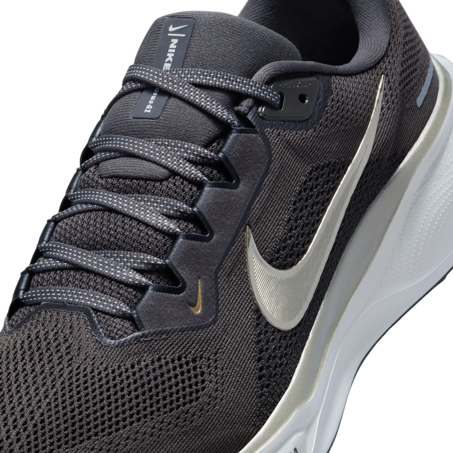 Nike Men's Pegasus 41 "Jakob Ingebrigtsen" (200 - Medium Ash/Mtlc Gold Grain-Summit White) 4 Nike Men's Pegasus 41 "Jakob Ingebrigtsen" (200 - Medium Ash/Mtlc Gold Grain-Summit White) - Image 4