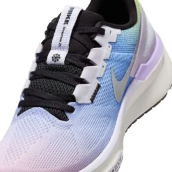 Nike Women’s Structure 25 SE (500 - Amethyst Tint/Metallic Gold-Black) -TCRunning Shop AURORA HV3177 500 PHSYD001 2000