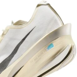 Nike Men’s Vaporfly 4 "Jakob Ingebrigtsen" (100 - Sail/Medium Ash-Metallic Gold Grain-Phantom) -TCRunning Shop AURORA HV6107 100 PHSYD002 2000