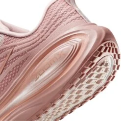 Nike Women's Vomero Plus (601 - Particle Pink/Mtlc Rose Gold-Silt Red) -TCRunning Shop AURORA HV8154 601 PHSYD002 2000