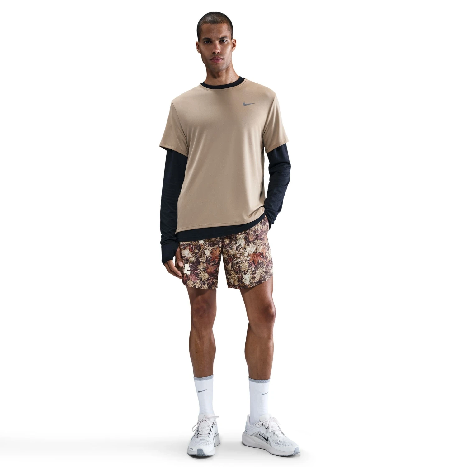 Nike Men's Dri-FIT 7" Brief-Lined Printed Running Shorts (011 - Black/White/Hemp/Reflective Silver) 2 Nike Men's Dri-FIT 7" Brief-Lined Printed Running Shorts (011 - Black/White/Hemp/Reflective Silver) - Image 2