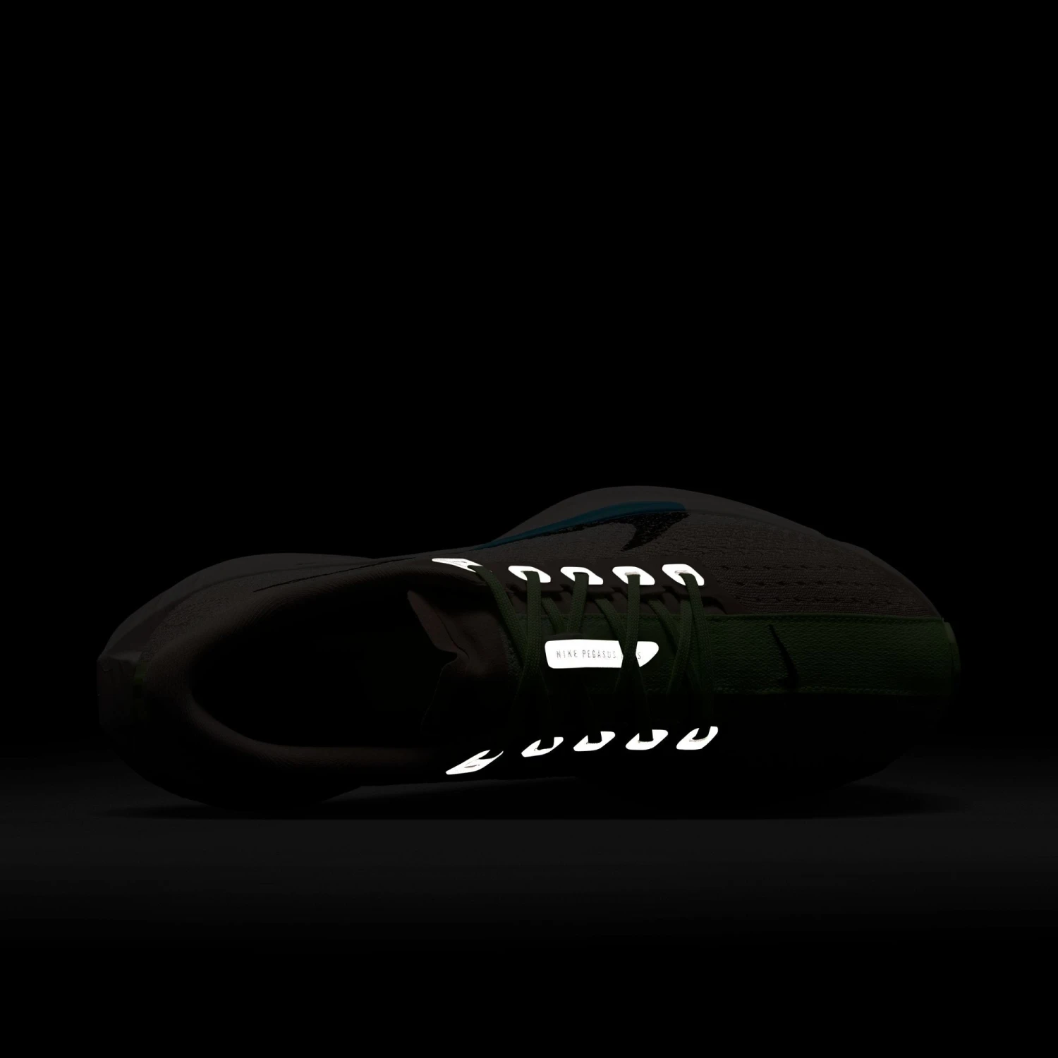 Nike Women’s Pegasus Plus (602 - Silt Red/Black-Barely Volt-Platinum Tint) 9 Nike Women’s Pegasus Plus (602 - Silt Red/Black-Barely Volt-Platinum Tint) - Image 9