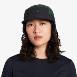 Ciele Unisex FLTCap WND - Ultra Iconic - Janium -TCRunning Shop CLFLTCWUI BK005 FLTCapWND UltraIconic Janium 2024 D4 STUD1