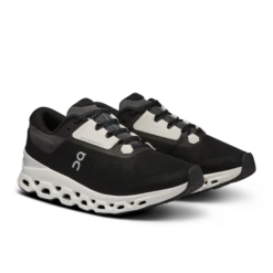 On Women’s Cloudstratus 3 (Black/Frost) 8 On Women’s Cloudstratus 3 (Black/Frost) -TCRunning Shop IMG 3995