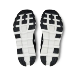 On Women’s Cloudstratus 3 (Black/Frost) 11 On Women’s Cloudstratus 3 (Black/Frost) -TCRunning Shop IMG 3998