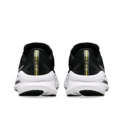 Saucony Men’s Omni 22 (100 - Black/White) 9 Saucony Men’s Omni 22 (100 - Black/White) -TCRunning Shop IMG 4948