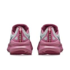 Saucony Women’s Omni 22 WIDE (105 - Cloud/Orchid) -TCRunning Shop IMG 5007