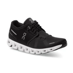 On Women's Cloud 5 (Black/White) -TCRunning Shop Image116 dadc554d c958 4451 a81f 7e05e6e1726e