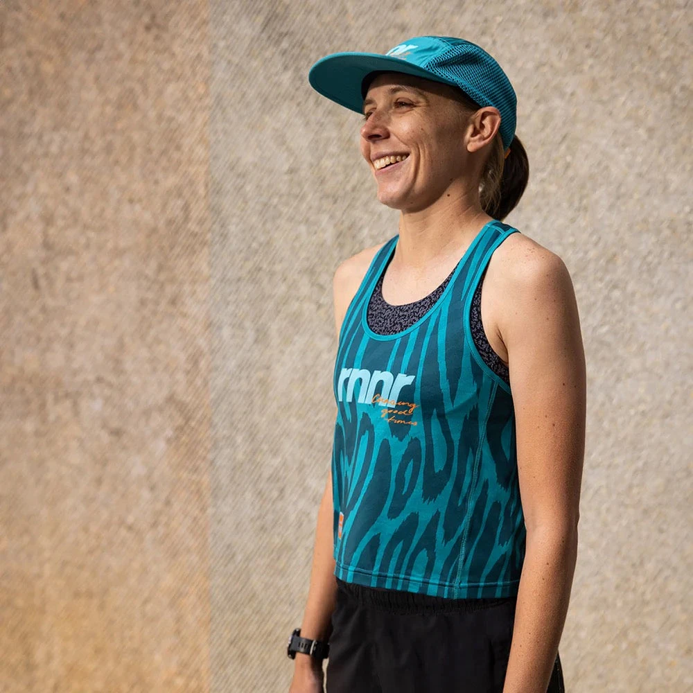 Teal Cheetah Cropped Running Singlet - Lightweight Eco-Friendly Top 3 Teal Cheetah Cropped Running Singlet - Lightweight Eco-Friendly Top - Image 3