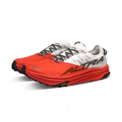 Altra Women's Mont Blanc Carbon (161 - White/Coral) 8 Altra Women's Mont Blanc Carbon (161 - White/Coral) -TCRunning Shop Image85 1fb8b1aa b449 4155 beb2 a7967c398341