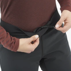 Salomon Women's Elevate SShell Pant (Deep Black) 12 Salomon Women's Elevate SShell Pant (Deep Black) -TCRunning Shop LC2361200 3 MOD elevatesshellpant deepblack serrage w