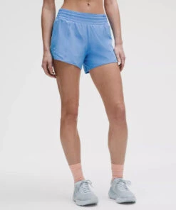 Lululemon Women's Hotty Hot High Rise Lined Short 4" - Pool Party