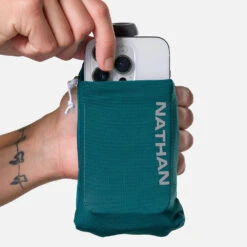 Nathan SpeedDraw 2 Flask 12oz Handheld Hydration - Deep Teal -TCRunning Shop NS70860 60460 SpeedDraw2 12ozFlask onBody 4 1000x 044c70de c62b 42d4 95ed 8bcea3a6c157