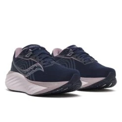Saucony Women's Triumph 22 (146 - Navy/Dusk) 8 Saucony Women's Triumph 22 (146 - Navy/Dusk) -TCRunning Shop S10964 146 2