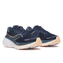 Saucony Women's Guide 18 (162 - Navy/Apricot) 8 Saucony Women's Guide 18 (162 - Navy/Apricot) -TCRunning Shop S10998 162 2