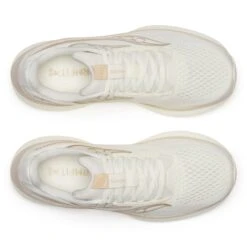 Saucony Women's Ride 18 (104 - Vanilla) 16 Saucony Women's Ride 18 (104 - Vanilla) -TCRunning Shop S11000 104 5