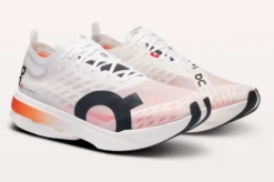 On Men's Cloudboom Strike (White/Black) -TCRunning Shop Screenshot2024 09 06at11.14.11PM