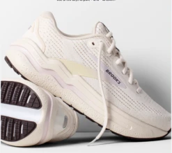 BROOKS Women's Ghost Max 2 (160 - Coconut/Lavender/Cream) 9 BROOKS Women's Ghost Max 2 (160 - Coconut/Lavender/Cream) -TCRunning Shop Screenshot2024 09 12at1.57.19PM