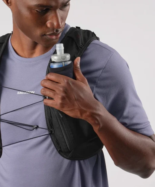 Salomon ADV Skin 5 Unisex Running Hydration Vest - Black 4 Salomon ADV Skin 5 Unisex Running Hydration Vest - Black - Image 4