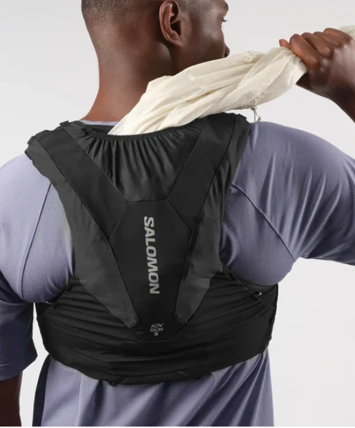 Salomon ADV Skin 5 Unisex Running Hydration Vest - Black 5 Salomon ADV Skin 5 Unisex Running Hydration Vest - Black - Image 5