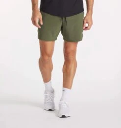 Men's Stride Short [5.5"] (Moss)