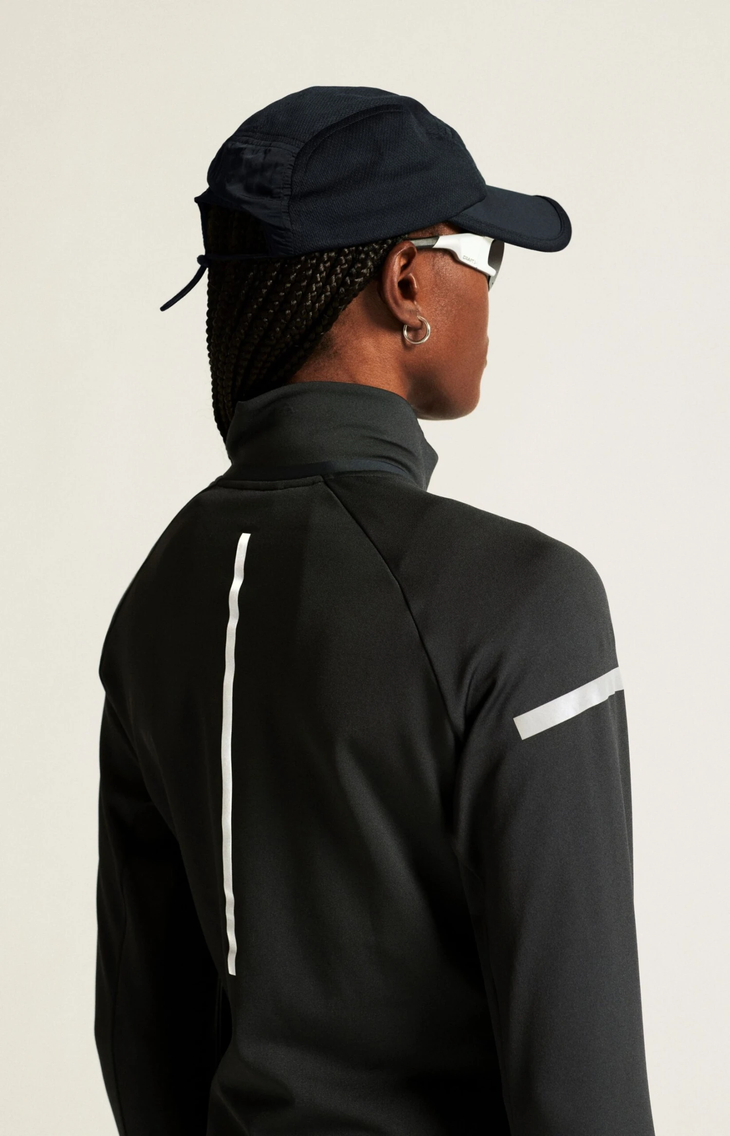 Craft Women's ADV Subz Lumen Jacket 4 - High-Visibility Running Outerwear 3 Craft Women's ADV Subz Lumen Jacket 4 - High-Visibility Running Outerwear - Image 3